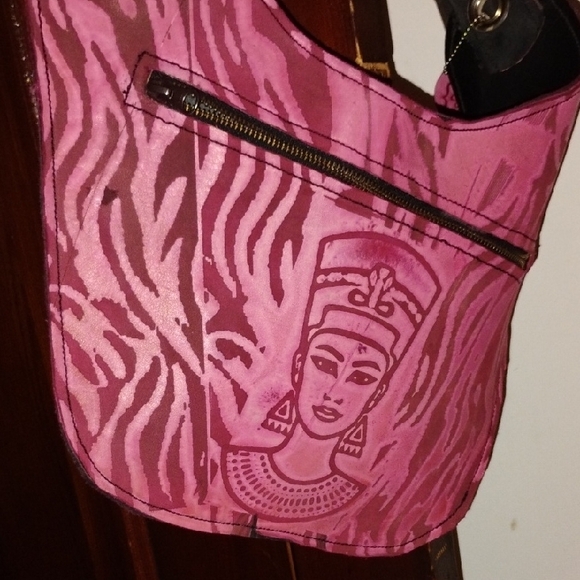 Pink Crossbody Bag with Zebra Pattern and Egyptian Motif - Picture 1 of 11